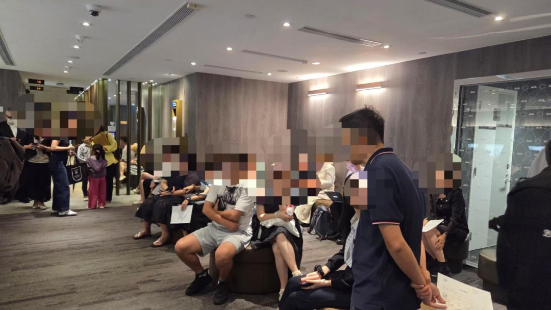 “VIP室天天爆满，早上尤其夸张！”香港保险代理人忙到飞起，7%预期收益率还剩最后一周，内客下单激增