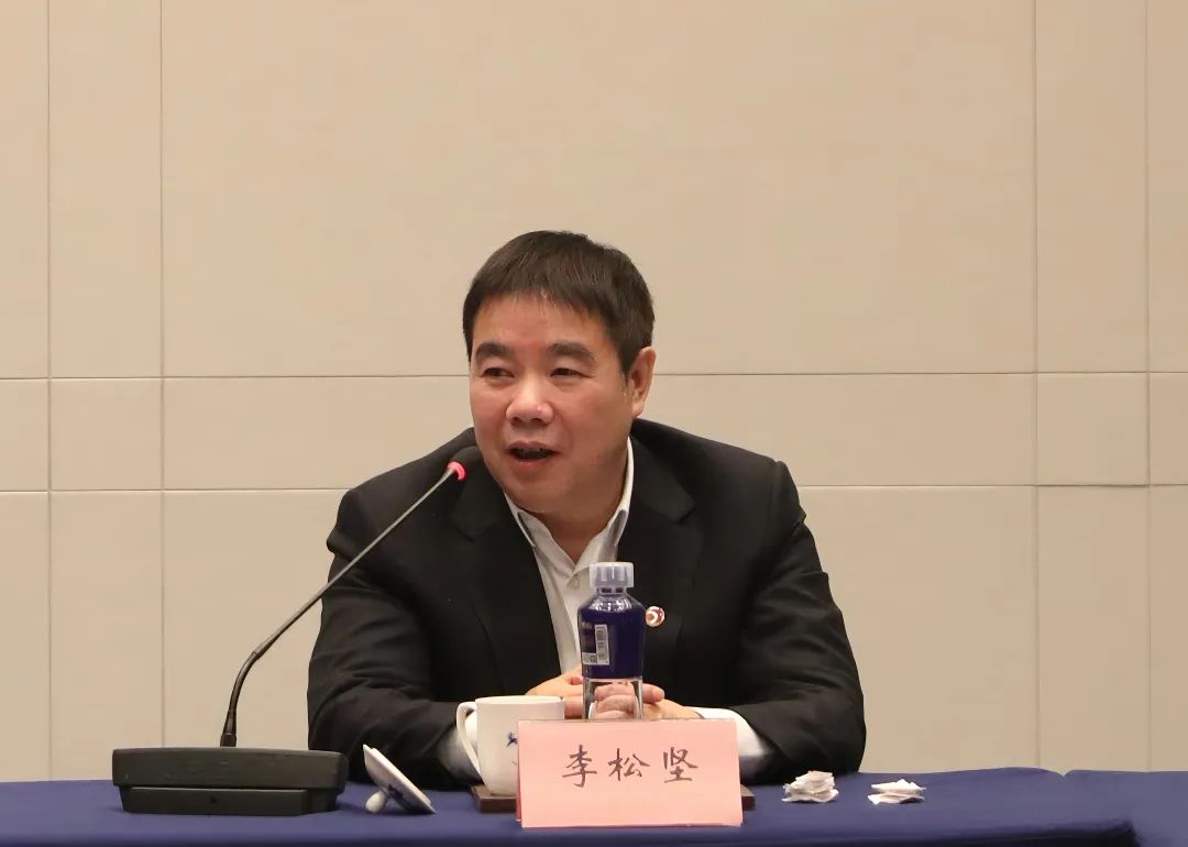 清华姚班量化天才“撕”亲爹！本人最新发声...