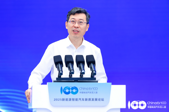 中国电动汽车百人会张永伟：预计到2030年电子硬件成本占比将上升至70%