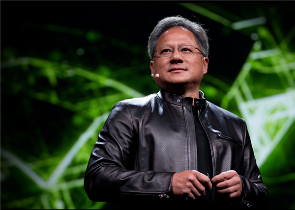 华为能造吗  黄仁勋：CUDA不是封闭的 如果你能创造一个兼容平台 我觉得很好