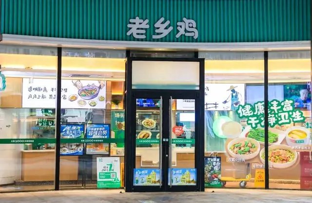 大批中餐馆老板，开始抢购炒菜机器人