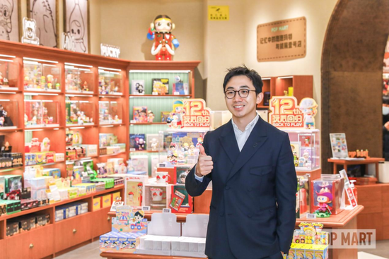 泡泡玛特王宁回应“饥饿营销”争议、特朗普8月1日关税大限将至 多国面临重税……