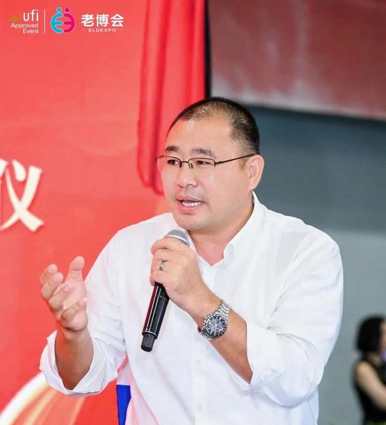 远洋椿萱茂亮相广州老博会，民政助力银龄关爱再升级！