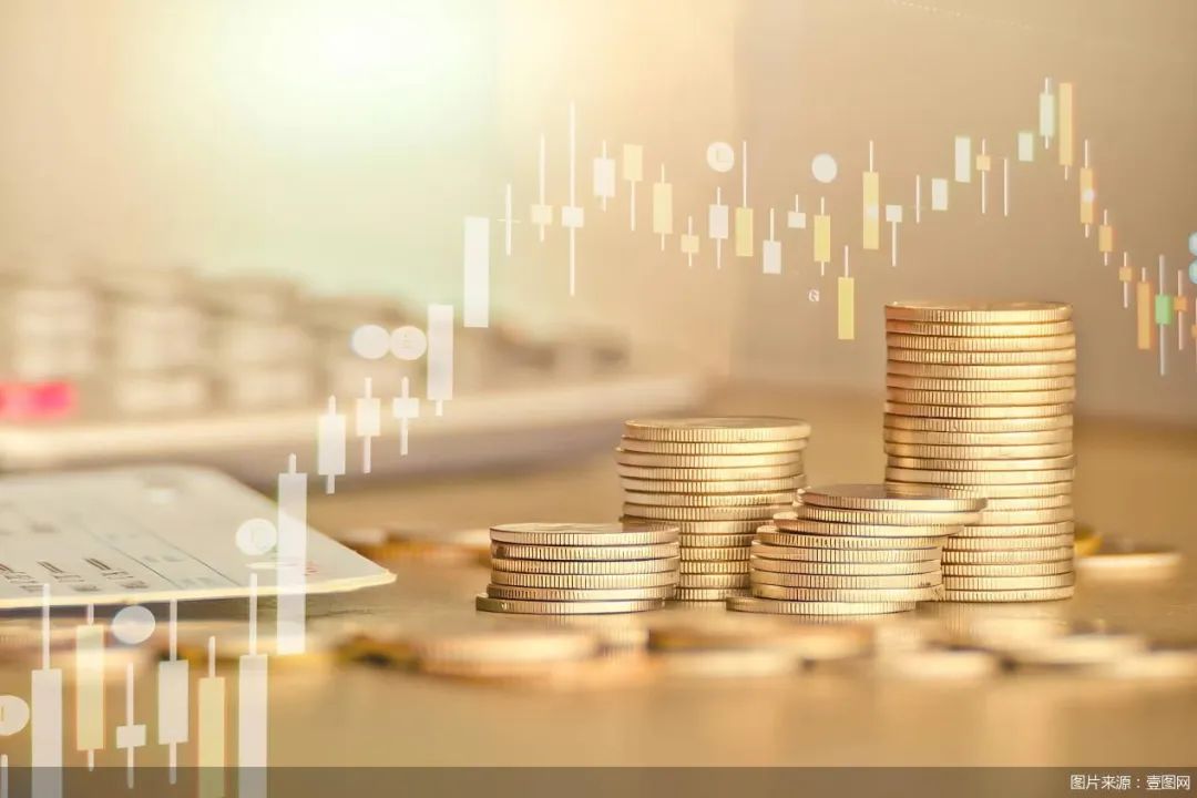 公募基金规模连破纪录！年内超1万亿新增资金涌入这类产品