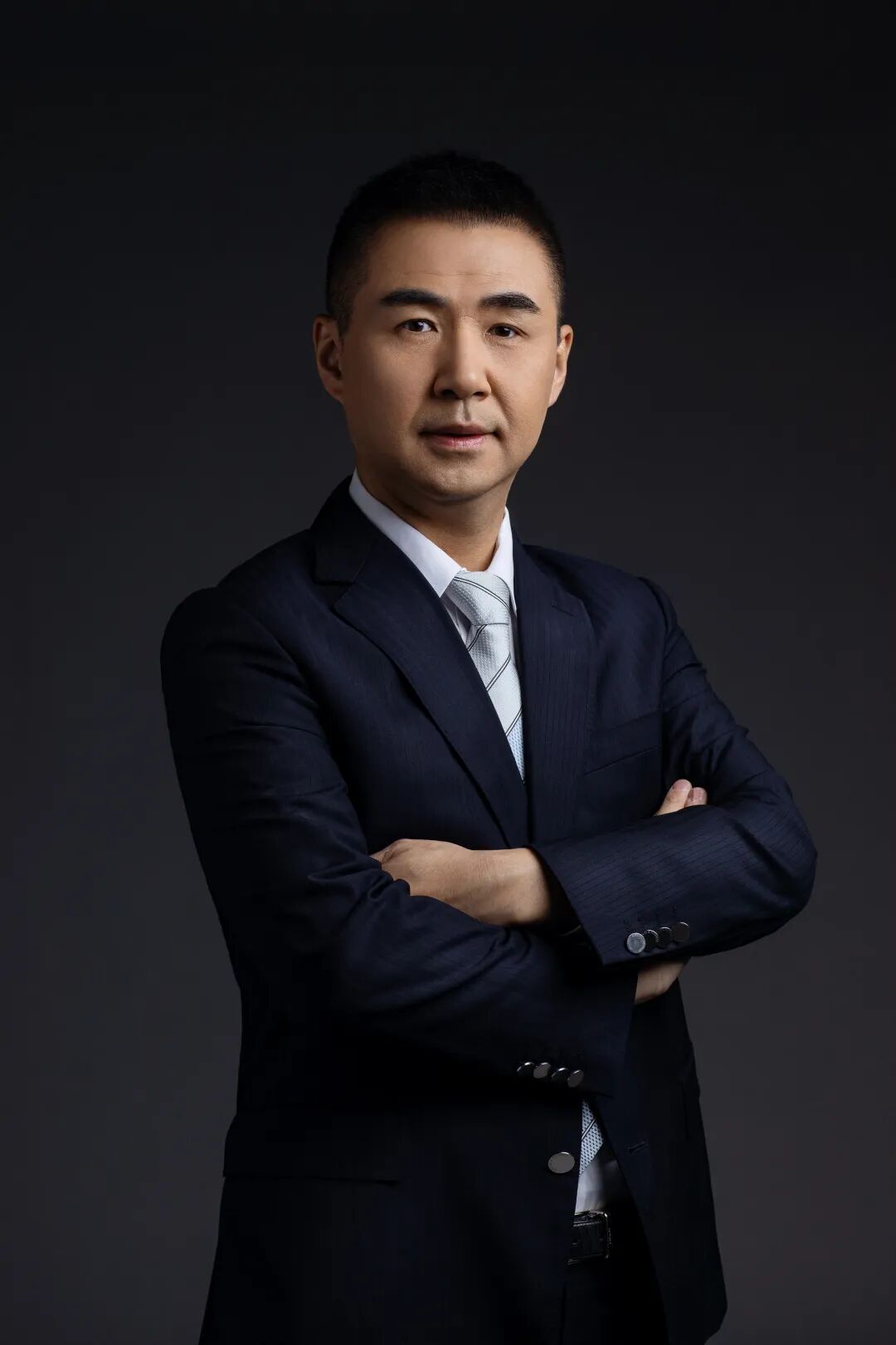 启源引力两路欲出大单品，混动技术或成长安汽车“撒手锏”