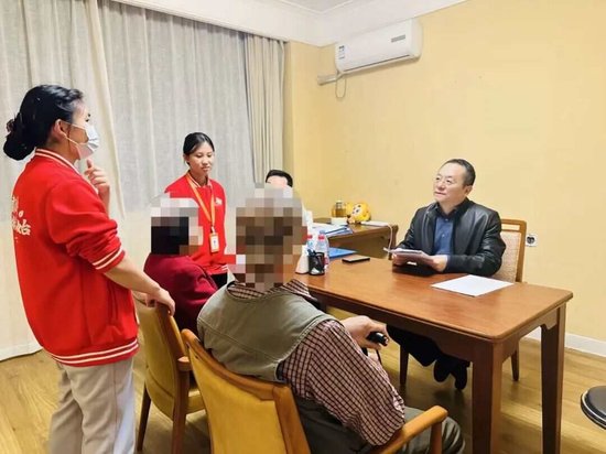 聚焦认知症照护前沿，远洋椿萱茂受邀出席华南神经病学论坛
