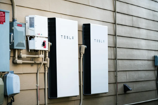 特斯拉因火灾风险召回Powerwall 2电池